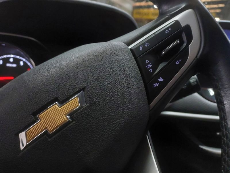 Chevrolet TRACKER 1.0 TURBO FLEX LTZ AUTOMÁTICO 2022/2022 BETIOLO NOVOS E SEMINOVOS LAJEADO / Carros no Vale