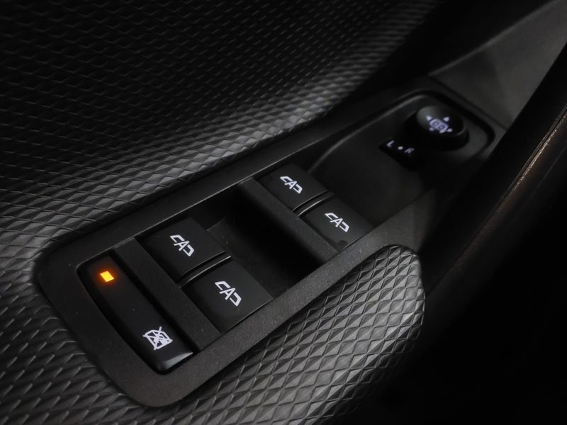 Chevrolet TRACKER 1.0 TURBO FLEX LTZ AUTOMÁTICO 2022/2022 BETIOLO NOVOS E SEMINOVOS LAJEADO / Carros no Vale