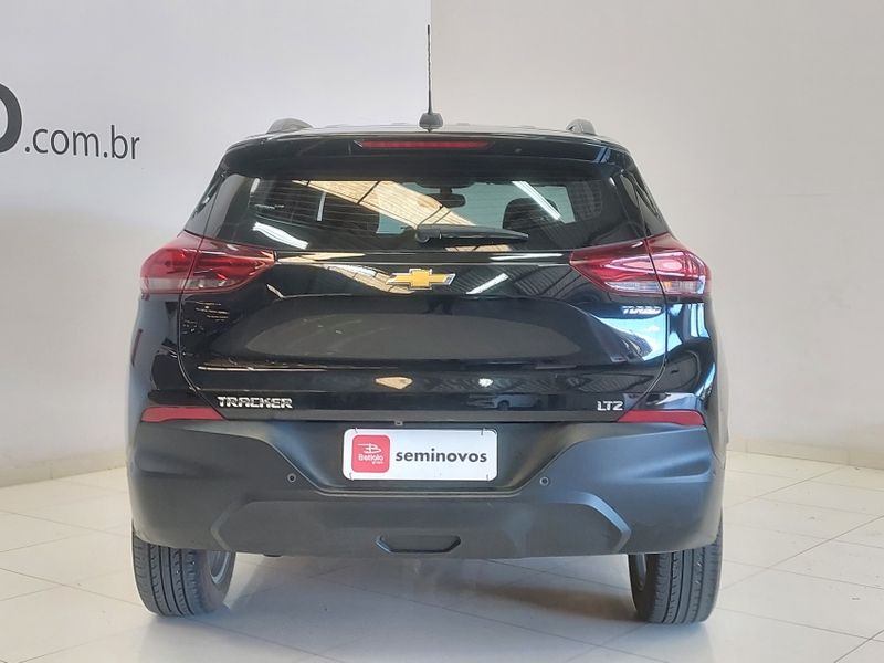 Chevrolet TRACKER 1.0 TURBO FLEX LTZ AUTOMÁTICO 2022/2023 BETIOLO NOVOS E SEMINOVOS LAJEADO / Carros no Vale