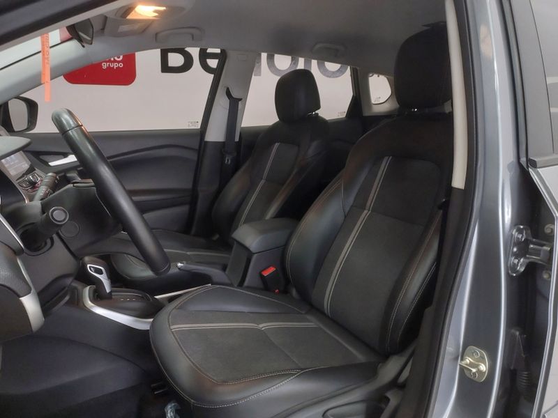 Chevrolet TRACKER 1.0 TURBO FLEX LTZ AUTOMÁTICO 2022/2022 BETIOLO NOVOS E SEMINOVOS LAJEADO / Carros no Vale