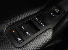 Chevrolet TRACKER 1.2 TURBO FLEX LTZ AUTOMÁTICO 2020/2021 BETIOLO NOVOS E SEMINOVOS LAJEADO / Carros no Vale