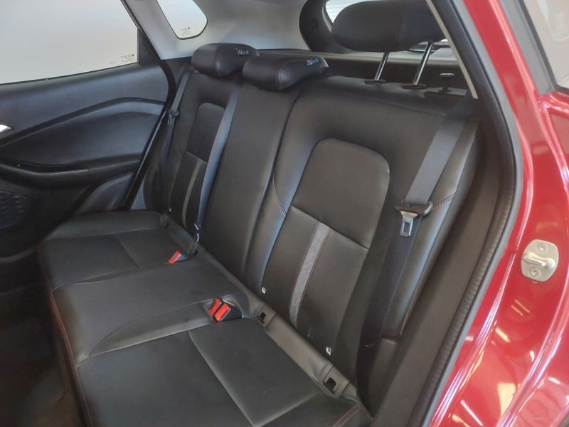 Chevrolet TRACKER 1.2 TURBO FLEX RS AUTOMÁTICO 2024/2025 BETIOLO NOVOS E SEMINOVOS LAJEADO / Carros no Vale