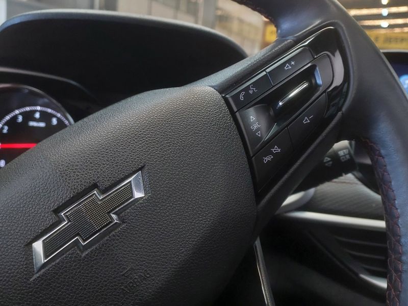 Chevrolet TRACKER 1.2 TURBO FLEX RS AUTOMÁTICO 2024/2025 BETIOLO NOVOS E SEMINOVOS LAJEADO / Carros no Vale
