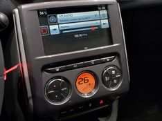 Citroen C3 1.2 PURE TECH FLEX ATTRACTION MANUAL 2017/2017 BETIOLO NOVOS E SEMINOVOS LAJEADO / Carros no Vale