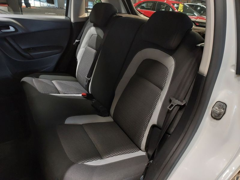 Citroen C3 1.2 PURE TECH FLEX ATTRACTION MANUAL 2017/2017 BETIOLO NOVOS E SEMINOVOS LAJEADO / Carros no Vale Citroen C3 1.2 PURE TECH FLEX ATTRACTION MANUAL 2017/2017 BETIOLO NOVOS E SEMINOVOS LAJEADO / Carros no Vale