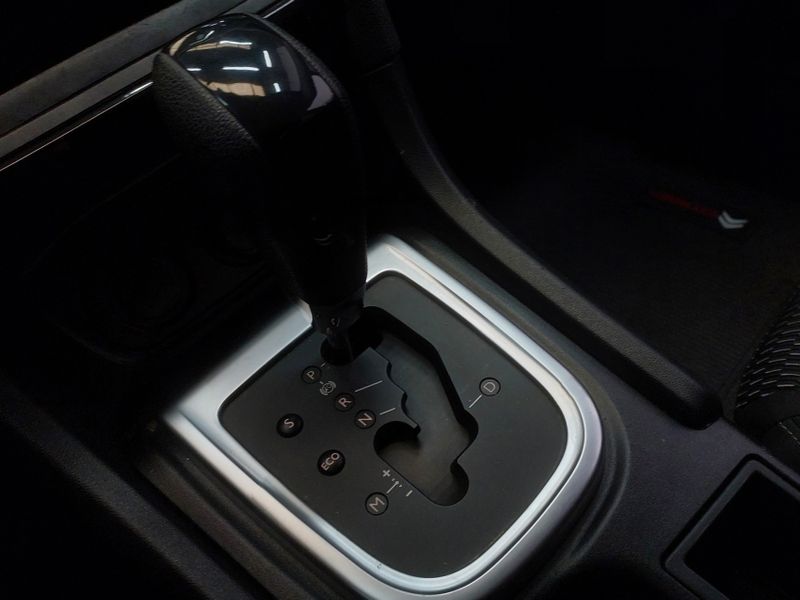 Citroen C4 LOUNGE 1.6 THP FLEX LIVE BUSINESS BVA 2018/2019 BETIOLO NOVOS E SEMINOVOS LAJEADO / Carros no Vale Citroen C4 LOUNGE 1.6 THP FLEX LIVE BUSINESS BVA 2018/2019 BETIOLO NOVOS E SEMINOVOS LAJEADO / Carros no Vale