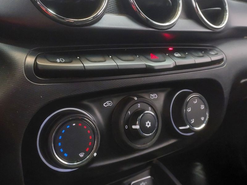 Fiat ARGO 1.3 FIREFLY FLEX TREKKING MANUAL 2020/2020 BETIOLO NOVOS E SEMINOVOS LAJEADO / Carros no Vale