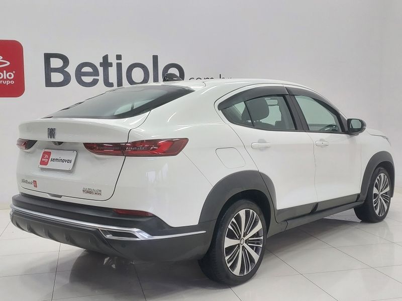Fiat FASTBACK 1.0 TURBO 200 FLEX AUDACE CVT 2023/2024 BETIOLO NOVOS E SEMINOVOS LAJEADO / Carros no Vale Fiat FASTBACK 1.0 TURBO 200 FLEX AUDACE CVT 2023/2024 BETIOLO NOVOS E SEMINOVOS LAJEADO / Carros no Vale