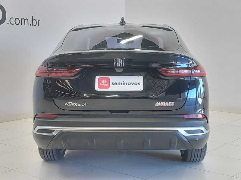 Fiat FASTBACK 1.0 TURBO 200 FLEX AUDACE CVT 2023/2024 BETIOLO NOVOS E SEMINOVOS LAJEADO / Carros no Vale Fiat FASTBACK 1.0 TURBO 200 FLEX AUDACE CVT 2023/2024 BETIOLO NOVOS E SEMINOVOS LAJEADO / Carros no Vale
