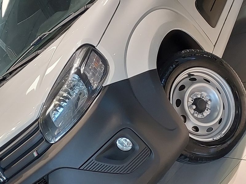 Fiat FIORINO 1.4 MPI FURGÃO ENDURANCE 8V FLEX 2P MANUAL 2022/2023 BETIOLO NOVOS E SEMINOVOS LAJEADO / Carros no Vale Fiat FIORINO 1.4 MPI FURGÃO ENDURANCE 8V FLEX 2P MANUAL 2022/2023 BETIOLO NOVOS E SEMINOVOS LAJEADO / Carros no Vale