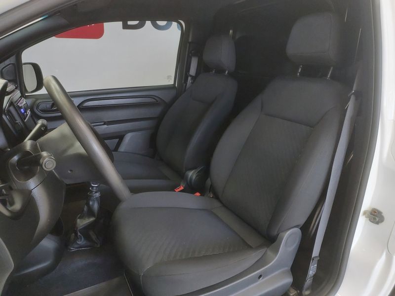 Fiat FIORINO 1.4 MPI FURGÃO ENDURANCE 8V FLEX 2P MANUAL 2024/2025 BETIOLO NOVOS E SEMINOVOS LAJEADO / Carros no Vale Fiat FIORINO 1.4 MPI FURGÃO ENDURANCE 8V FLEX 2P MANUAL 2024/2025 BETIOLO NOVOS E SEMINOVOS LAJEADO / Carros no Vale