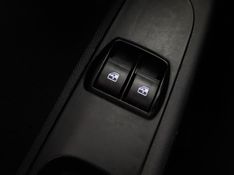 Fiat MOBI 1.0 EVO FLEX LIKE MANUAL 2023/2024 BETIOLO NOVOS E SEMINOVOS LAJEADO / Carros no Vale