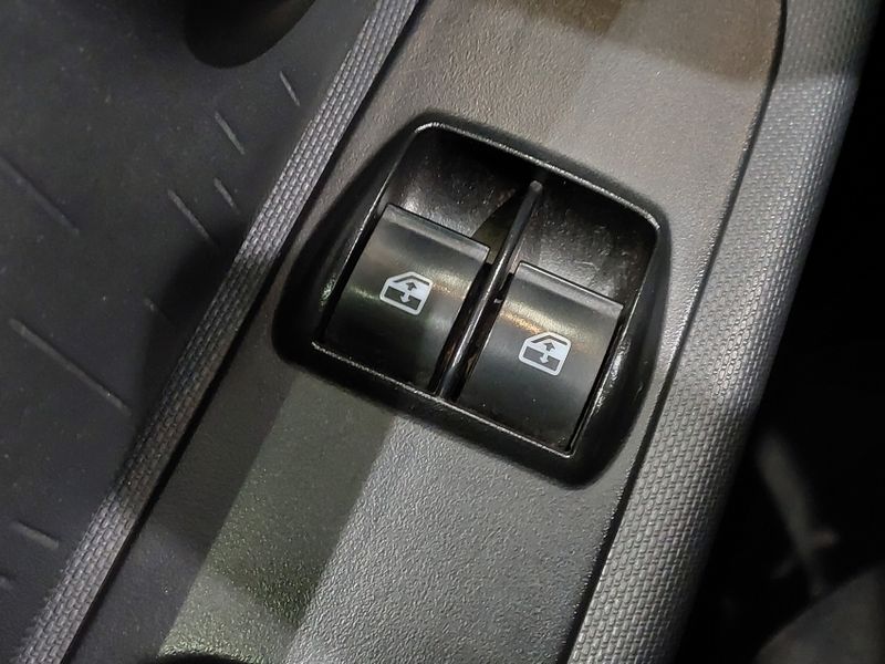 Fiat MOBI 1.0 EVO FLEX LIKE MANUAL 2023/2024 BETIOLO NOVOS E SEMINOVOS LAJEADO / Carros no Vale Fiat MOBI 1.0 EVO FLEX LIKE MANUAL 2023/2024 BETIOLO NOVOS E SEMINOVOS LAJEADO / Carros no Vale