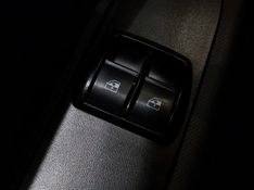Fiat MOBI 1.0 EVO FLEX LIKE MANUAL 2022/2023 BETIOLO NOVOS E SEMINOVOS LAJEADO / Carros no Vale
