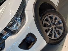 Fiat MOBI 1.0 EVO FLEX LIKE MANUAL 2023/2024 BETIOLO NOVOS E SEMINOVOS LAJEADO / Carros no Vale