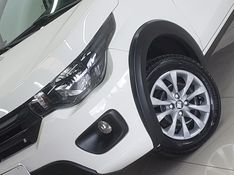 Fiat MOBI 1.0 EVO FLEX LIKE MANUAL 2024/2025 BETIOLO NOVOS E SEMINOVOS LAJEADO / Carros no Vale