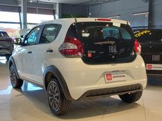 Fiat MOBI 1.0 EVO FLEX LIKE MANUAL 2023/2024 BETIOLO NOVOS E SEMINOVOS LAJEADO / Carros no Vale