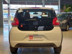 Fiat MOBI 1.0 EVO FLEX LIKE MANUAL 2023/2024 BETIOLO NOVOS E SEMINOVOS LAJEADO / Carros no Vale