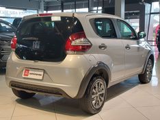 Fiat MOBI 1.0 EVO FLEX LIKE MANUAL 2022/2023 BETIOLO NOVOS E SEMINOVOS LAJEADO / Carros no Vale