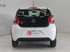 Fiat MOBI 1.0 EVO FLEX LIKE MANUAL 2024/2025 BETIOLO NOVOS E SEMINOVOS LAJEADO / Carros no Vale
