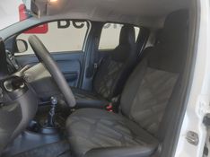 Fiat MOBI 1.0 EVO FLEX LIKE MANUAL 2022/2023 BETIOLO NOVOS E SEMINOVOS LAJEADO / Carros no Vale