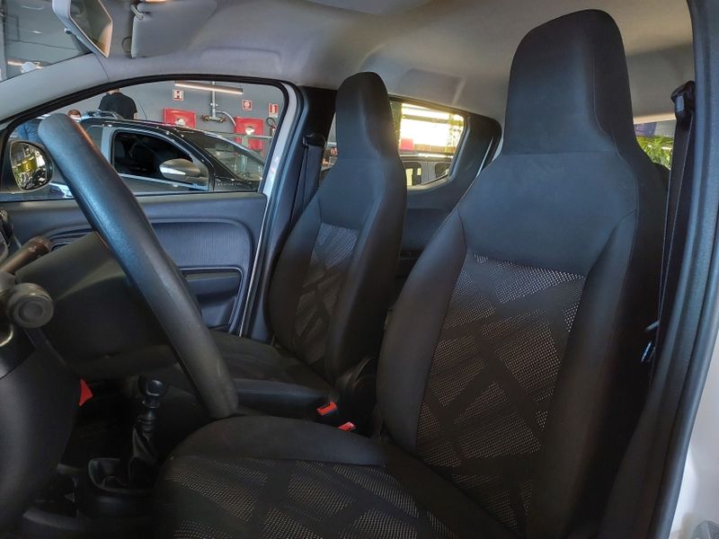 Fiat MOBI 1.0 EVO FLEX LIKE MANUAL 2023/2024 BETIOLO NOVOS E SEMINOVOS LAJEADO / Carros no Vale Fiat MOBI 1.0 EVO FLEX LIKE MANUAL 2023/2024 BETIOLO NOVOS E SEMINOVOS LAJEADO / Carros no Vale