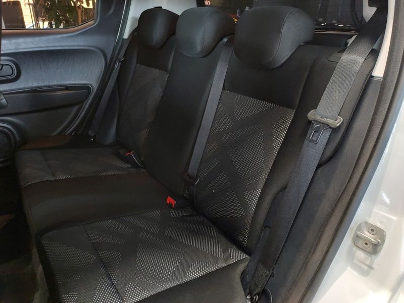 Fiat MOBI 1.0 EVO FLEX LIKE MANUAL 2023/2024 BETIOLO NOVOS E SEMINOVOS LAJEADO / Carros no Vale Fiat MOBI 1.0 EVO FLEX LIKE MANUAL 2023/2024 BETIOLO NOVOS E SEMINOVOS LAJEADO / Carros no Vale