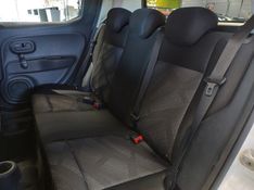 Fiat MOBI 1.0 EVO FLEX LIKE MANUAL 2023/2024 BETIOLO NOVOS E SEMINOVOS LAJEADO / Carros no Vale