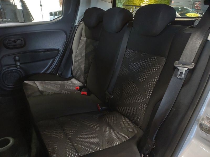 Fiat MOBI 1.0 EVO FLEX LIKE MANUAL 2022/2023 BETIOLO NOVOS E SEMINOVOS LAJEADO / Carros no Vale Fiat MOBI 1.0 EVO FLEX LIKE MANUAL 2022/2023 BETIOLO NOVOS E SEMINOVOS LAJEADO / Carros no Vale