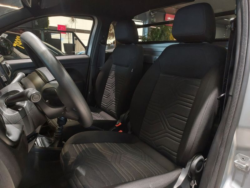 Fiat STRADA 1.3 FIREFLY FLEX FREEDOM CS MANUAL 2024/2025 BETIOLO NOVOS E SEMINOVOS LAJEADO / Carros no Vale Fiat STRADA 1.3 FIREFLY FLEX FREEDOM CS MANUAL 2024/2025 BETIOLO NOVOS E SEMINOVOS LAJEADO / Carros no Vale