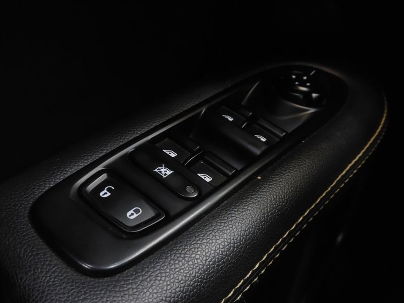 Fiat TORO 1.3 TURBO 270 FLEX ENDURANCE AT6 2022/2022 BETIOLO NOVOS E SEMINOVOS LAJEADO / Carros no Vale