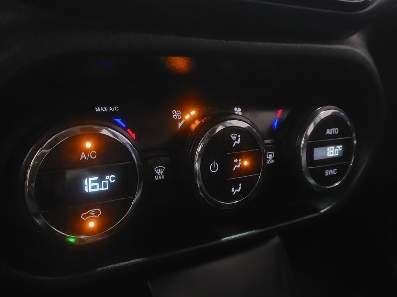 Fiat TORO 1.8 16V EVO FLEX FREEDOM AT6 2018/2019 BETIOLO NOVOS E SEMINOVOS LAJEADO / Carros no Vale Fiat TORO 1.8 16V EVO FLEX FREEDOM AT6 2018/2019 BETIOLO NOVOS E SEMINOVOS LAJEADO / Carros no Vale