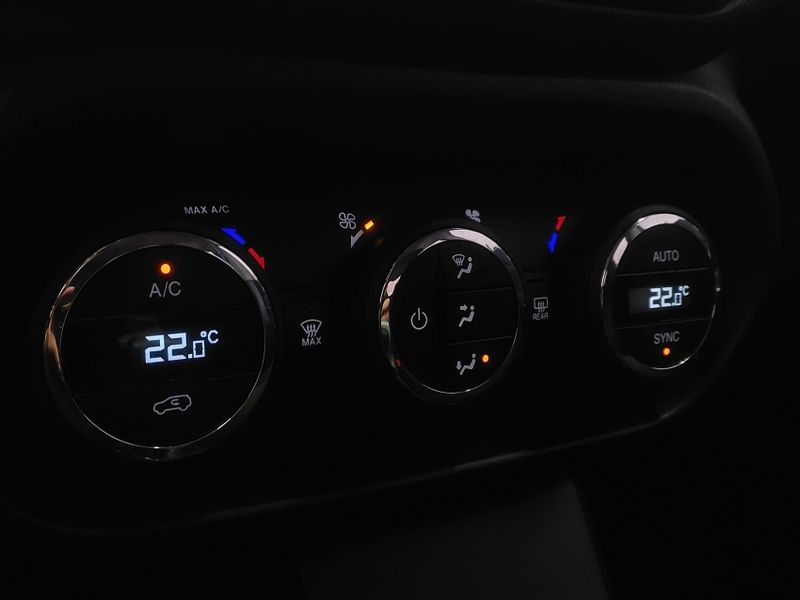 Fiat TORO 1.8 16V EVO FLEX FREEDOM AT6 2018/2019 BETIOLO NOVOS E SEMINOVOS LAJEADO / Carros no Vale