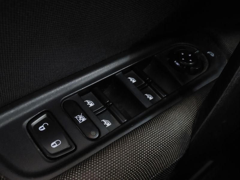 Fiat TORO 1.8 16V EVO FLEX FREEDOM AT6 2018/2019 BETIOLO NOVOS E SEMINOVOS LAJEADO / Carros no Vale