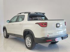 Fiat TORO 1.8 16V EVO FLEX FREEDOM AT6 2016/2017 BETIOLO NOVOS E SEMINOVOS LAJEADO / Carros no Vale