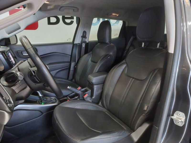 Fiat TORO 2.0 16V TURBO DIESEL VOLCANO 4WD AT9 2024/2024 BETIOLO NOVOS E SEMINOVOS LAJEADO / Carros no Vale