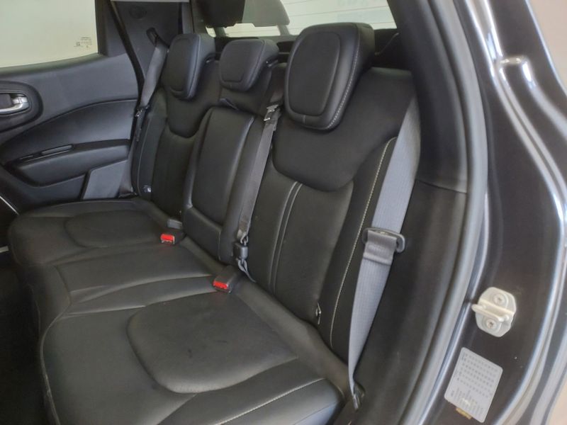 Fiat TORO 2.0 16V TURBO DIESEL VOLCANO 4WD AT9 2024/2024 BETIOLO NOVOS E SEMINOVOS LAJEADO / Carros no Vale