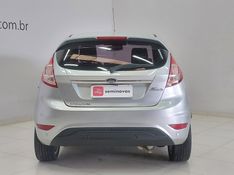 Ford FIESTA 1.6 TI-VCT FLEX TITANIUM POWERSHIFT 2017/2018 BETIOLO NOVOS E SEMINOVOS LAJEADO / Carros no Vale
