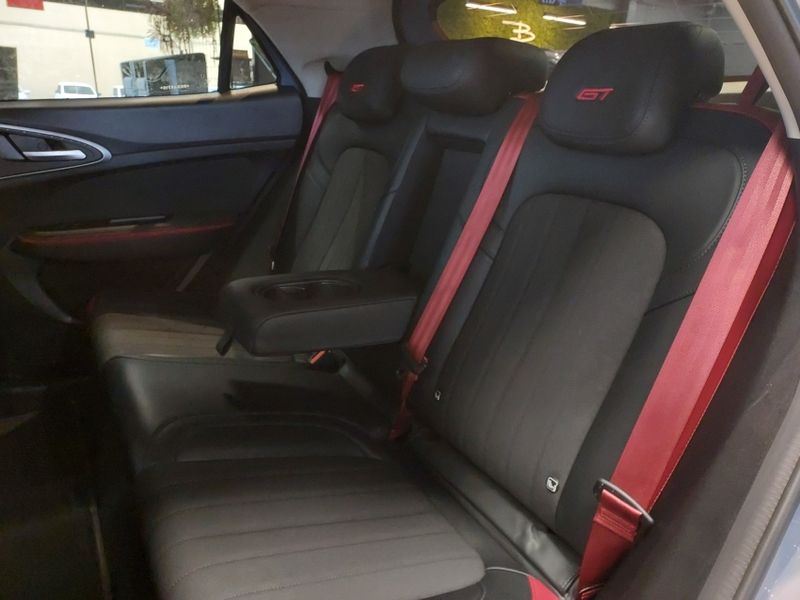 GWM ORA 03 63 KW ELÉTRICO GT 2024/2024 BETIOLO NOVOS E SEMINOVOS LAJEADO / Carros no Vale GWM ORA 03 63 KW ELÉTRICO GT 2024/2024 BETIOLO NOVOS E SEMINOVOS LAJEADO / Carros no Vale