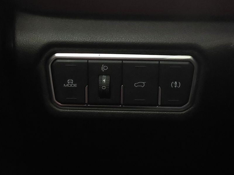 GWM ORA 03 63 KW ELÉTRICO GT 2024/2024 BETIOLO NOVOS E SEMINOVOS LAJEADO / Carros no Vale GWM ORA 03 63 KW ELÉTRICO GT 2024/2024 BETIOLO NOVOS E SEMINOVOS LAJEADO / Carros no Vale