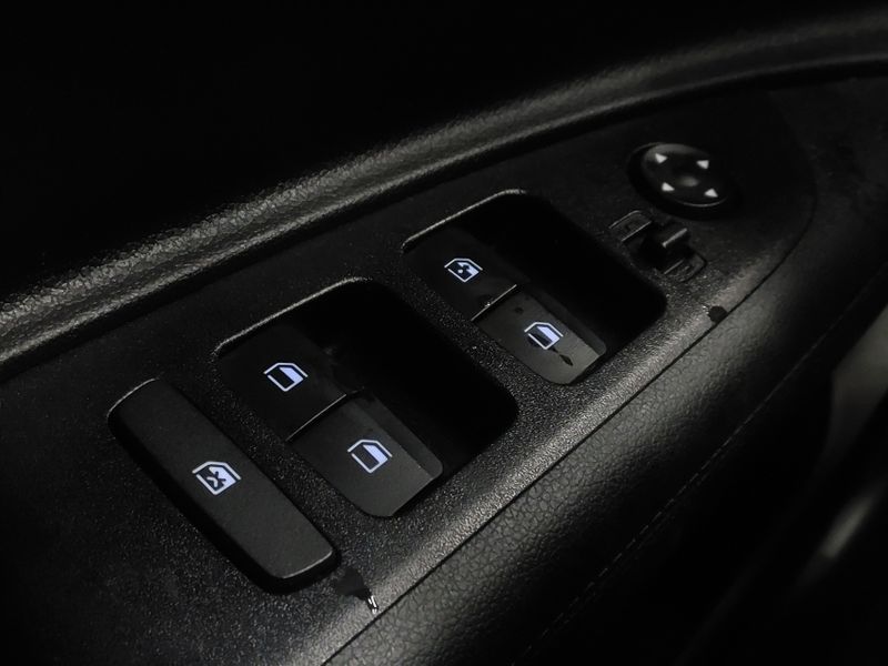 Hyundai HB20 1.0 12V FLEX COMFORT MANUAL 2023/2024 BETIOLO NOVOS E SEMINOVOS LAJEADO / Carros no Vale Hyundai HB20 1.0 12V FLEX COMFORT MANUAL 2023/2024 BETIOLO NOVOS E SEMINOVOS LAJEADO / Carros no Vale