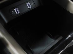 JEEP AVENGER LIMITED T200 HYBRID MHEV FLEX CVT 2026/2027 BETIOLO NOVOS E SEMINOVOS LAJEADO / Carros no Vale