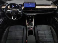 JEEP AVENGER LIMITED T200 HYBRID MHEV FLEX CVT 2026/2027 BETIOLO NOVOS E SEMINOVOS LAJEADO / Carros no Vale