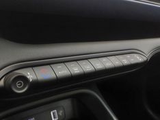 JEEP AVENGER LONGITUDE T200 HYBRID MHEV FLEX CVT 2026/2027 BETIOLO NOVOS E SEMINOVOS LAJEADO / Carros no Vale