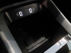 JEEP AVENGER LONGITUDE T200 HYBRID MHEV FLEX CVT 2026/2027 BETIOLO NOVOS E SEMINOVOS LAJEADO / Carros no Vale