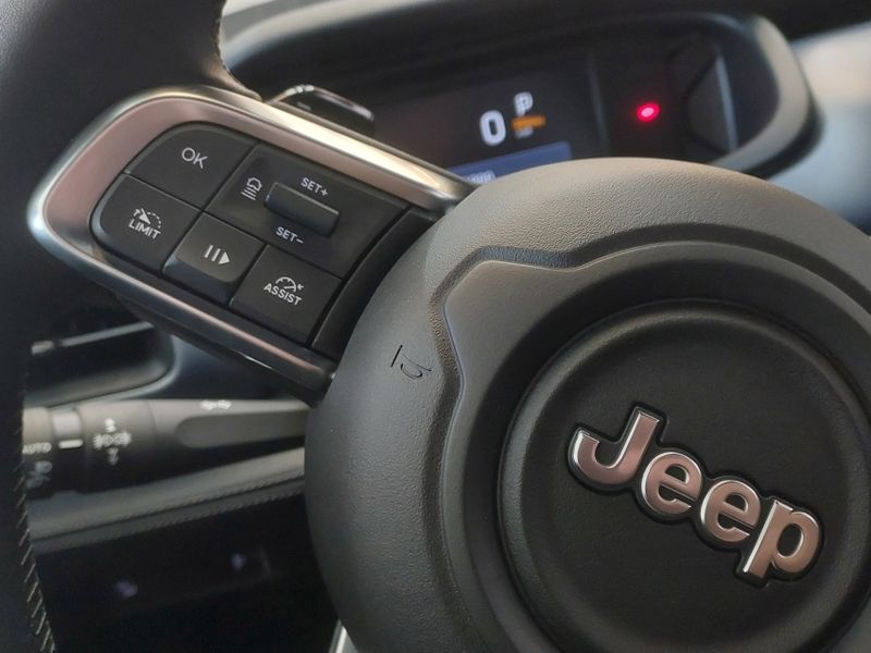 JEEP AVENGER LONGITUDE T200 HYBRID MHEV FLEX CVT 2026/2027 BETIOLO NOVOS E SEMINOVOS LAJEADO / Carros no Vale JEEP AVENGER LONGITUDE T200 HYBRID MHEV FLEX CVT 2026/2027 BETIOLO NOVOS E SEMINOVOS LAJEADO / Carros no Vale