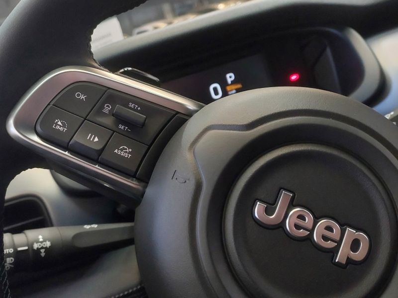 JEEP AVENGER LONGITUDE T200 HYBRID MHEV FLEX CVT 2026/2027 BETIOLO NOVOS E SEMINOVOS LAJEADO / Carros no Vale JEEP AVENGER LONGITUDE T200 HYBRID MHEV FLEX CVT 2026/2027 BETIOLO NOVOS E SEMINOVOS LAJEADO / Carros no Vale