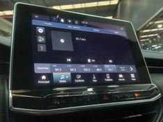 JEEP COMMANDER 1.3 T270 TURBO FLEX LIMITED AT6 2022/2022 BETIOLO NOVOS E SEMINOVOS LAJEADO / Carros no Vale