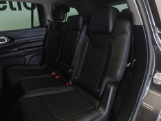 JEEP COMMANDER 1.3 T270 TURBO FLEX LIMITED AT6 2022/2022 BETIOLO NOVOS E SEMINOVOS LAJEADO / Carros no Vale