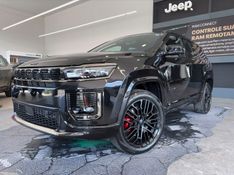 JEEP COMMANDER 2.0 HURRICANE 4 TURBO GASOLINA BLACKHAWK AT9 2026/2027 BETIOLO NOVOS E SEMINOVOS LAJEADO / Carros no Vale